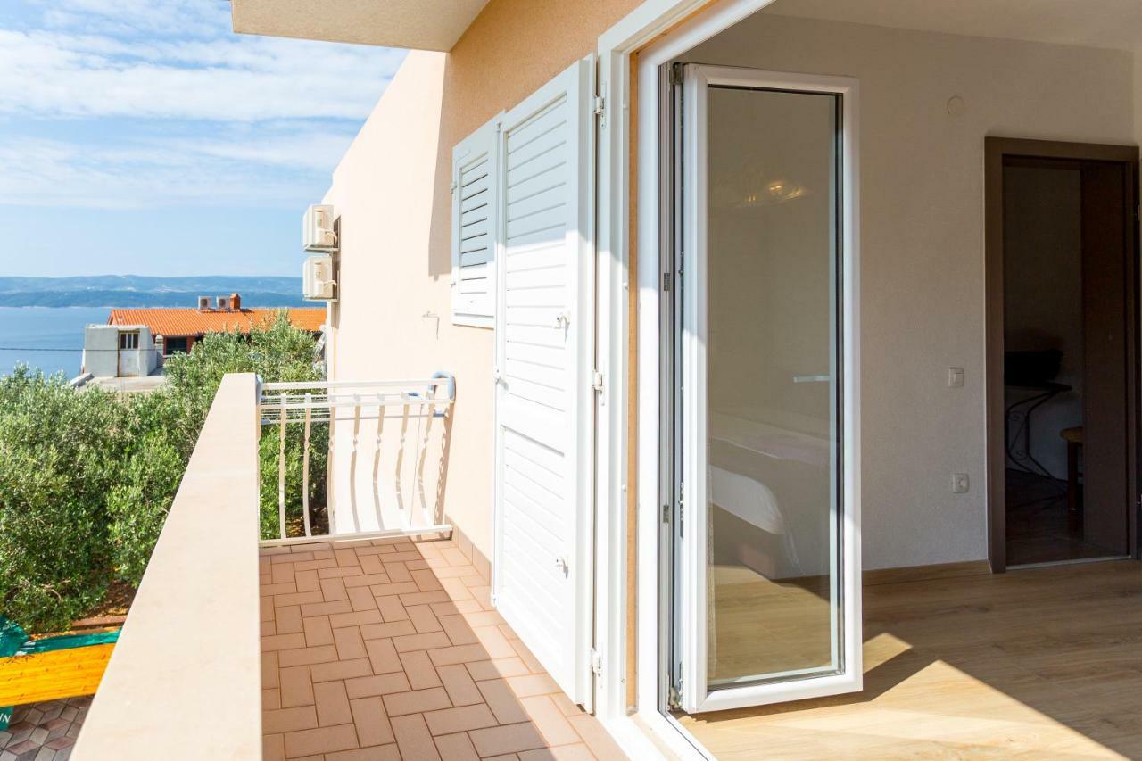 Apartments Iva Brstilo Omiš Exterior foto